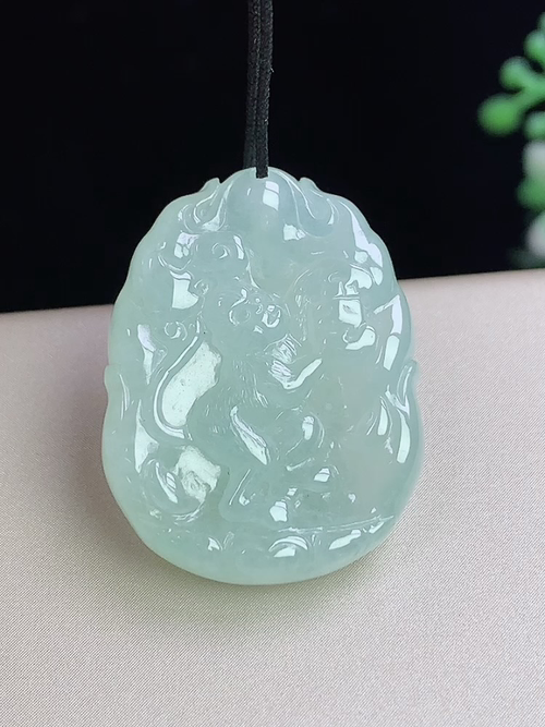 冰种生肖猴牌，灵猴献瑞，无裂，尺寸27-20.7-5.6mm，D11yaf