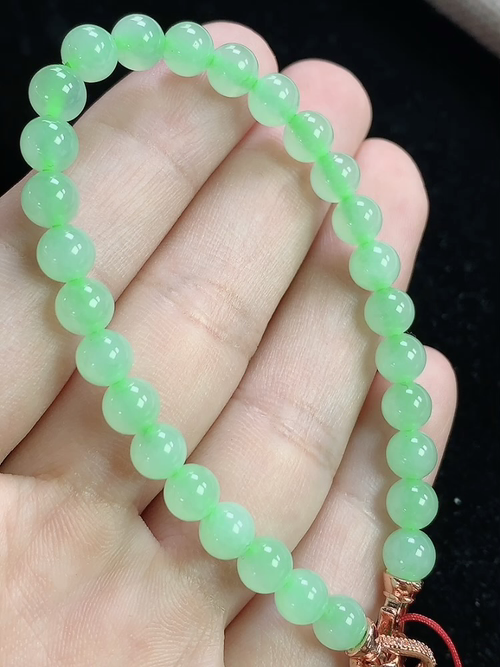 绿玉珠手串，尺寸6.0mm，D11yja
