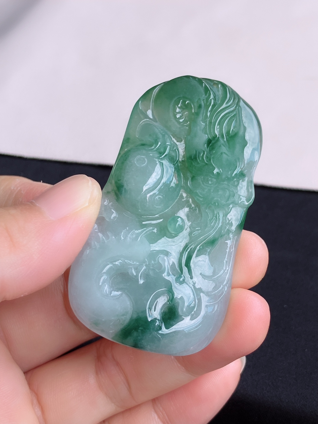 冰飘花龙牌，栩栩如生，尺寸59.8/33.3/7.3/自然光实拍