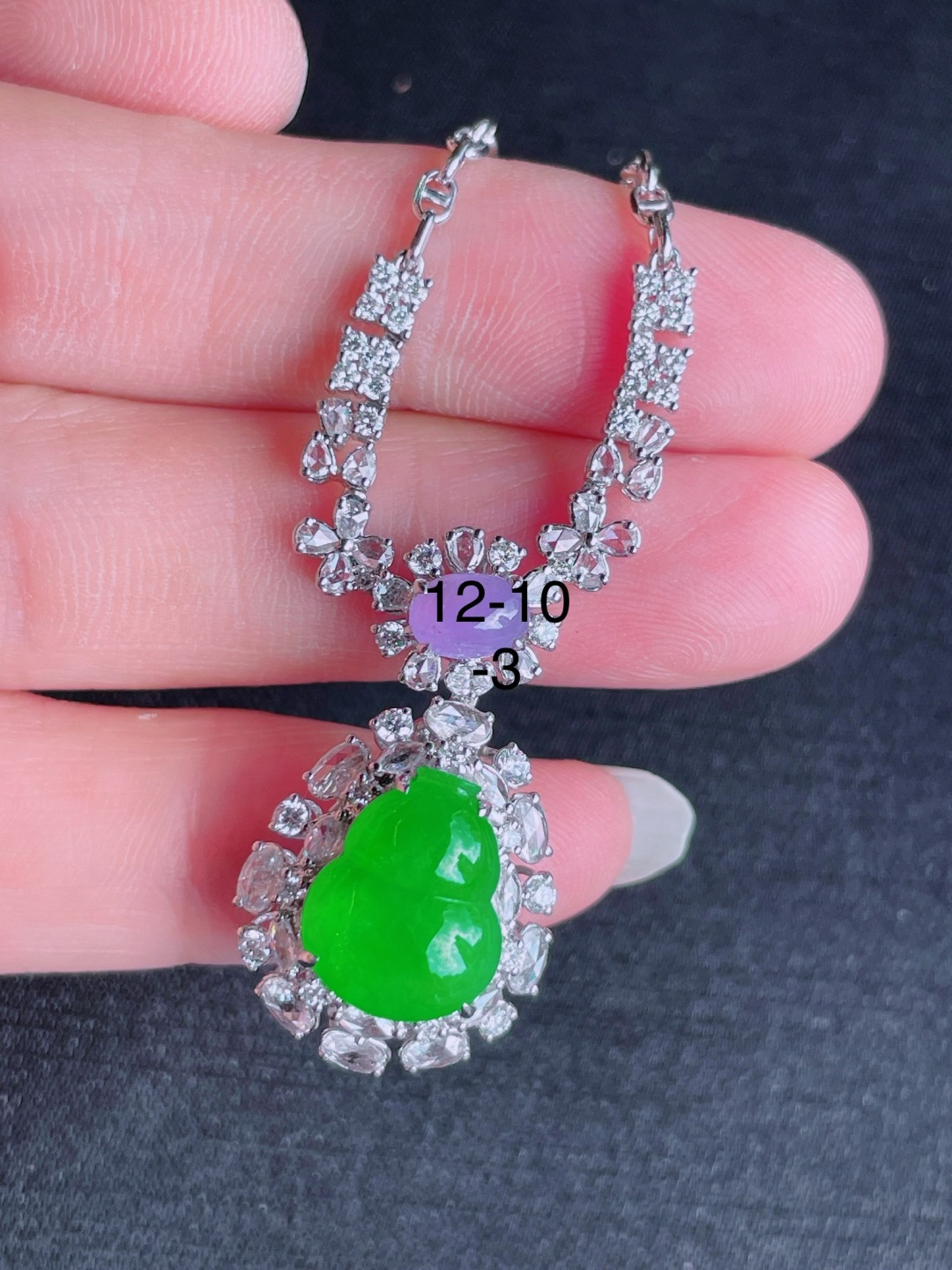 ️高冰绿葫芦项链，晶莹剔透，新颖时尚，品相，12-10