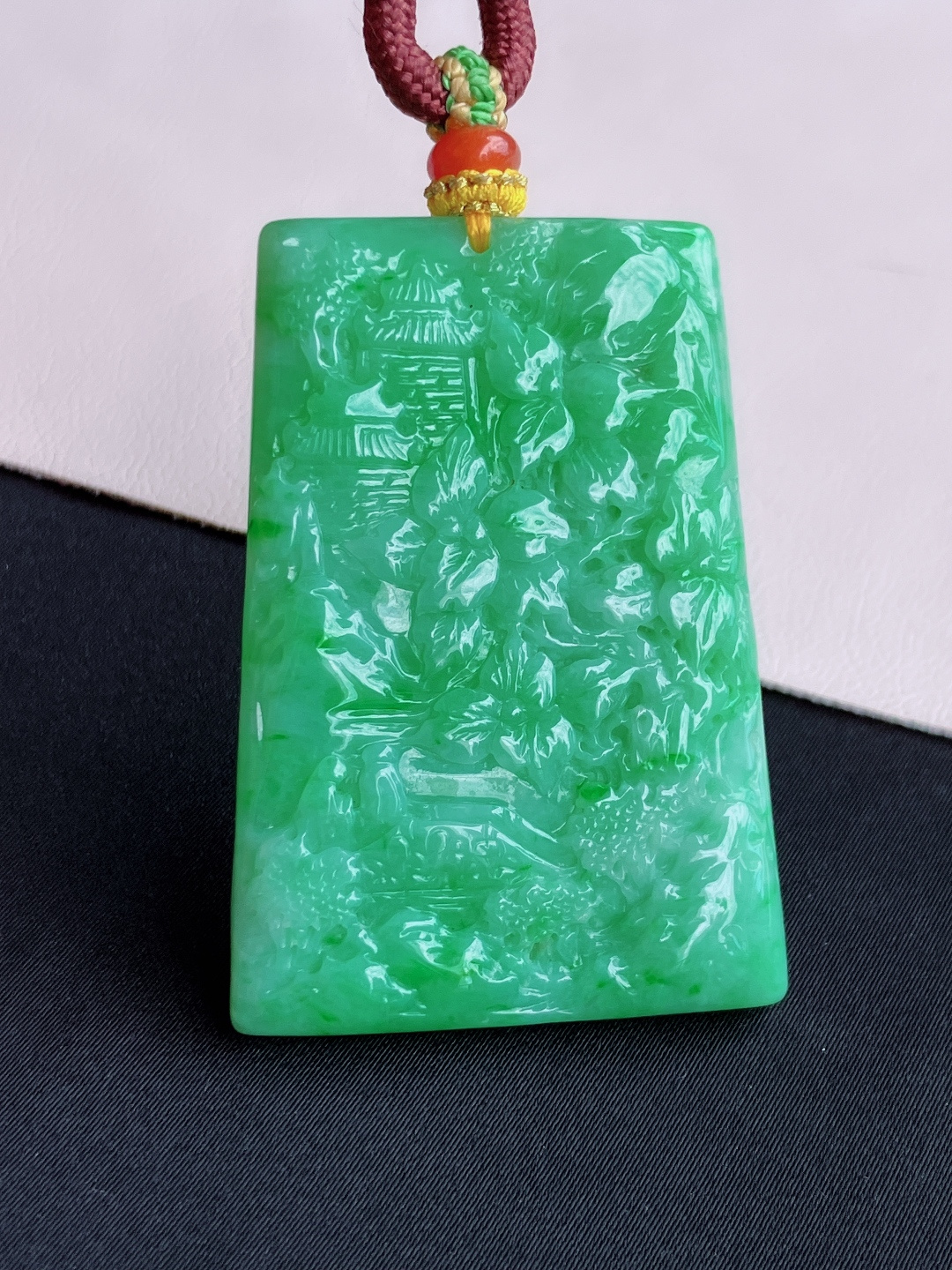 翠绿山水牌，意境美，尺寸52.6/37/6/自然光实拍