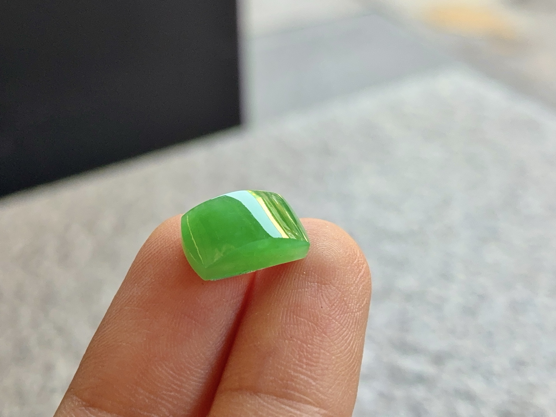 ️ 绿马鞍 尺寸：12×6.7×4.6