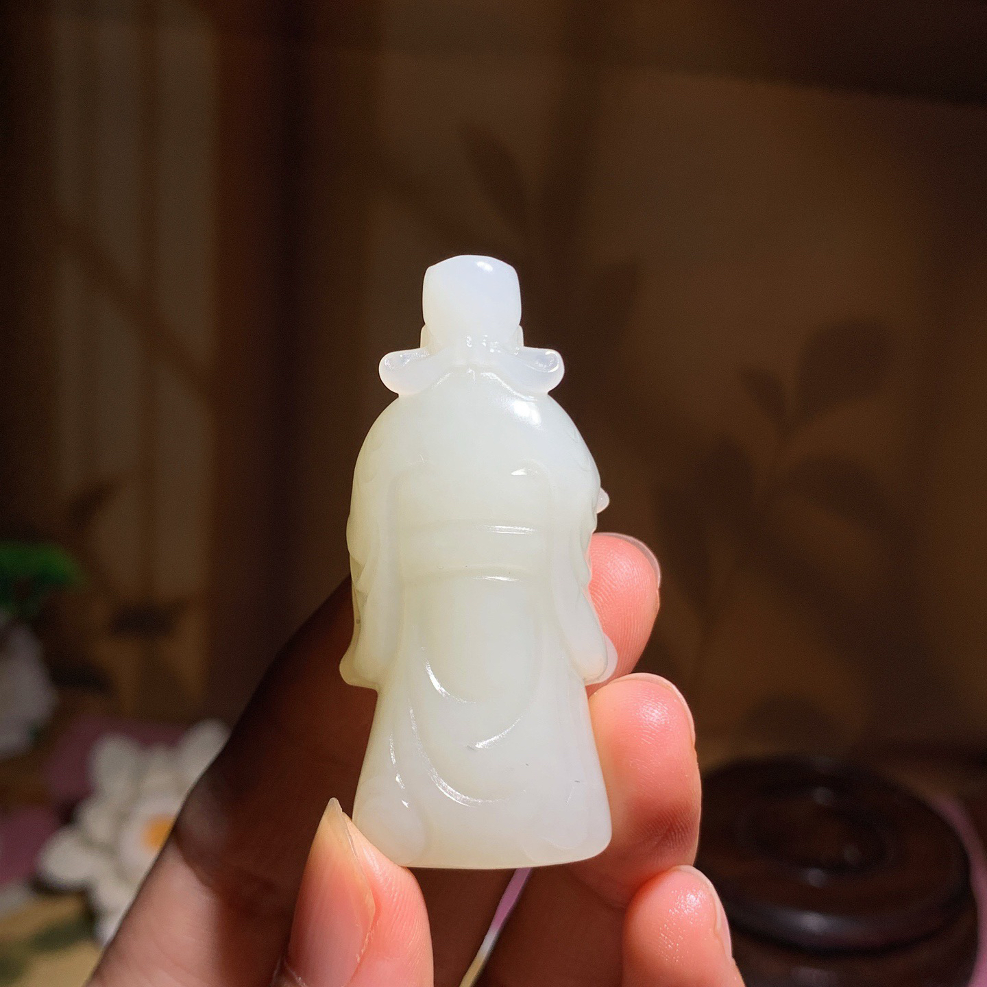 新疆和田玉财神到财神挂件！尺寸54/24/19玉质细腻油润 底色纯净 脂粉好，品质好。