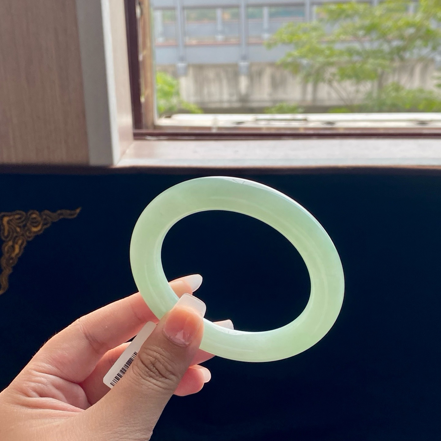 冰晴底圆条成品手镯
⭕️58.4-11-11