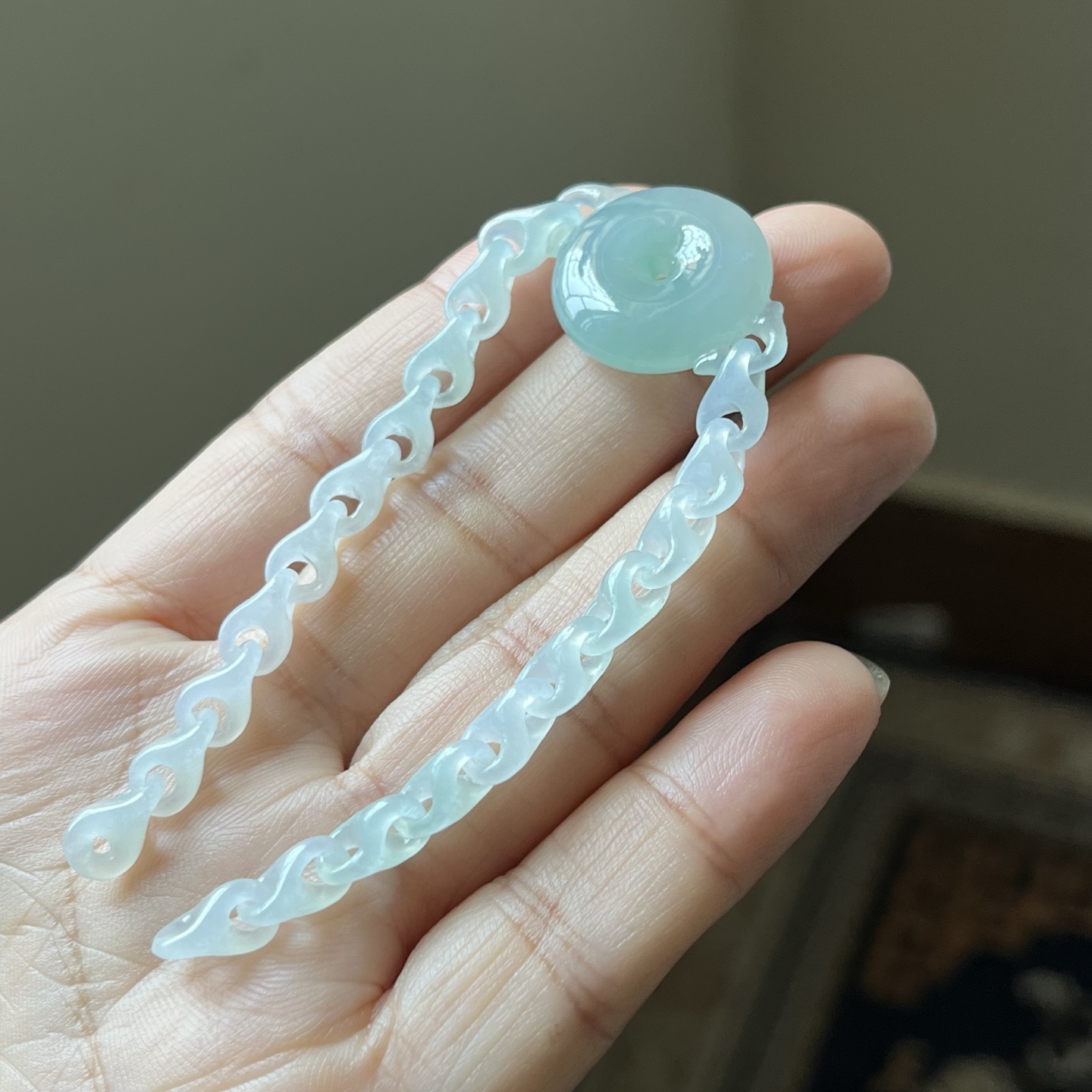 冰种蓝水龙骨链平安扣手链，种水好，冰透，简单镶扣编绳都可以哦尺寸166×20×6.2，超值