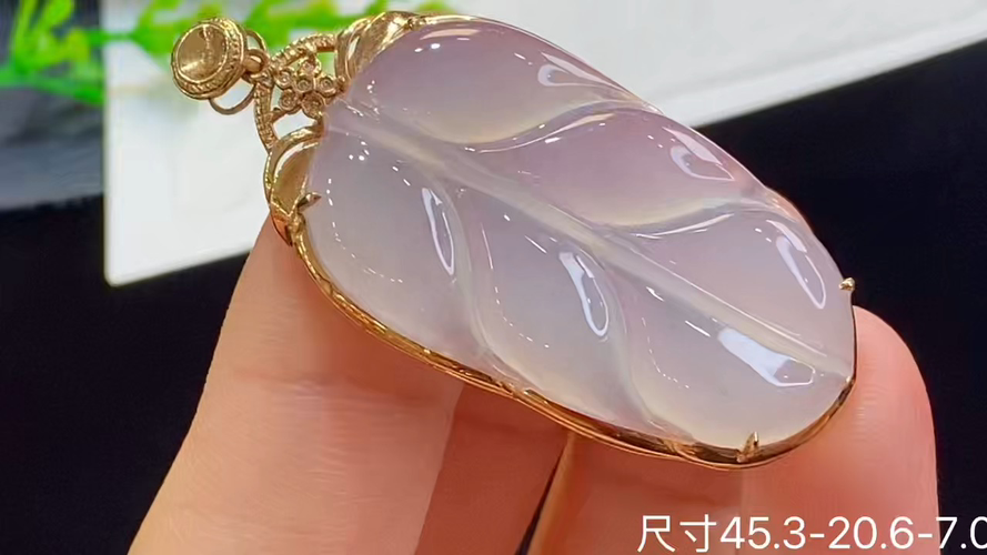 18k金+钻树叶吊坠，无裂，45.3-20.6-7.0