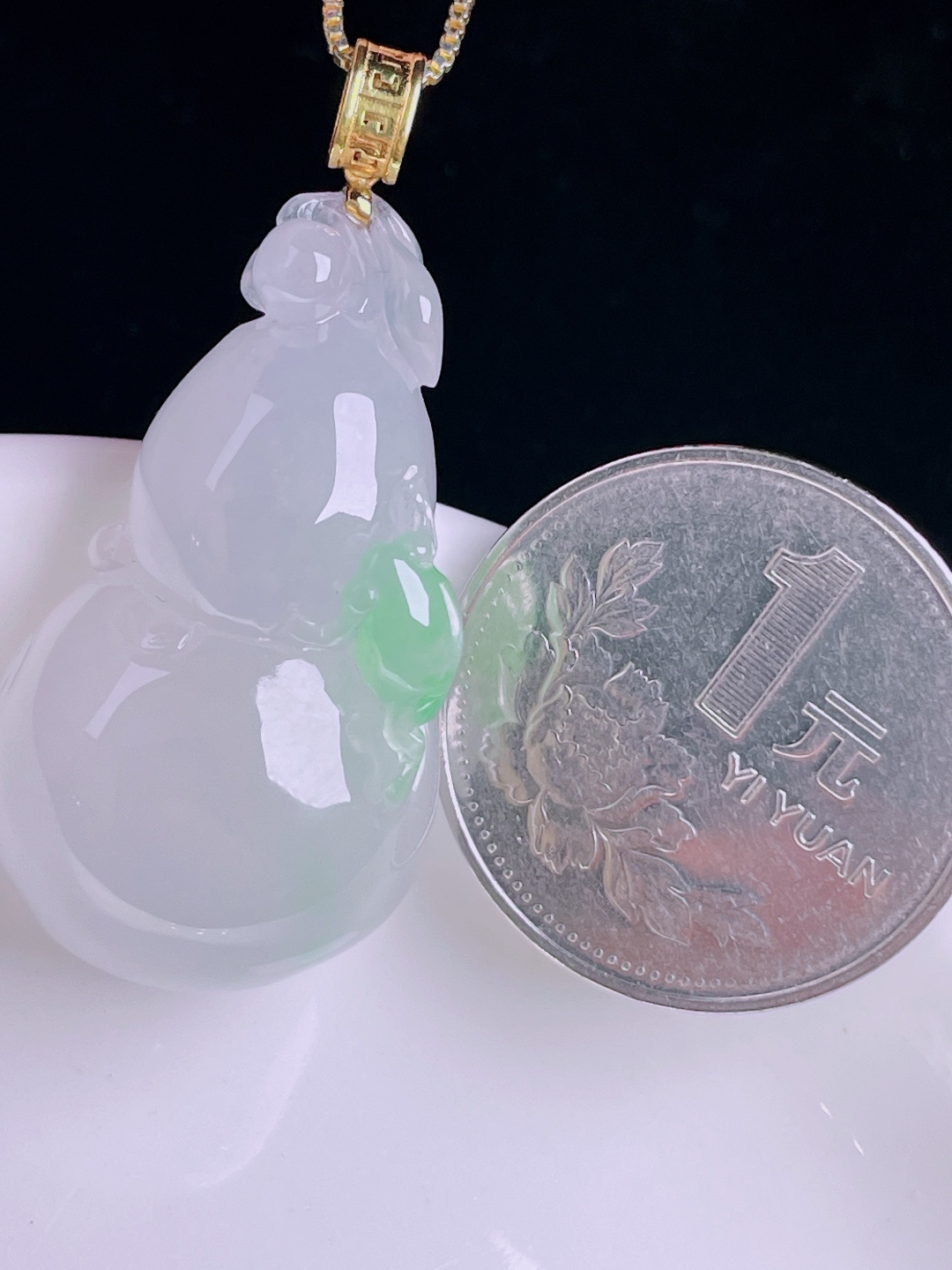 冰种葫芦，老种起光，细底通透，尺寸：42.2裸石34.6/19.8/12.7mm0812