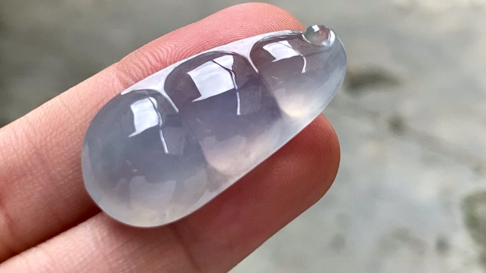 玻璃钢梦幻紫福豆,33*15.8*7.8 完整
