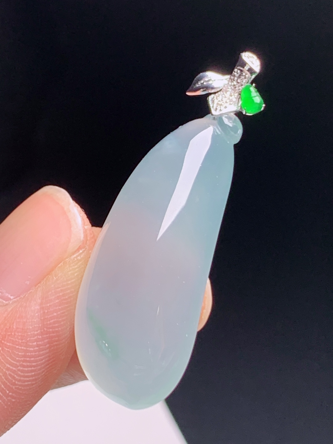 ️ 冰种福瓜吊坠，冰透起莹线条流畅，寓意福气绵长，裸石31.5-21.5-7.838.6，080727