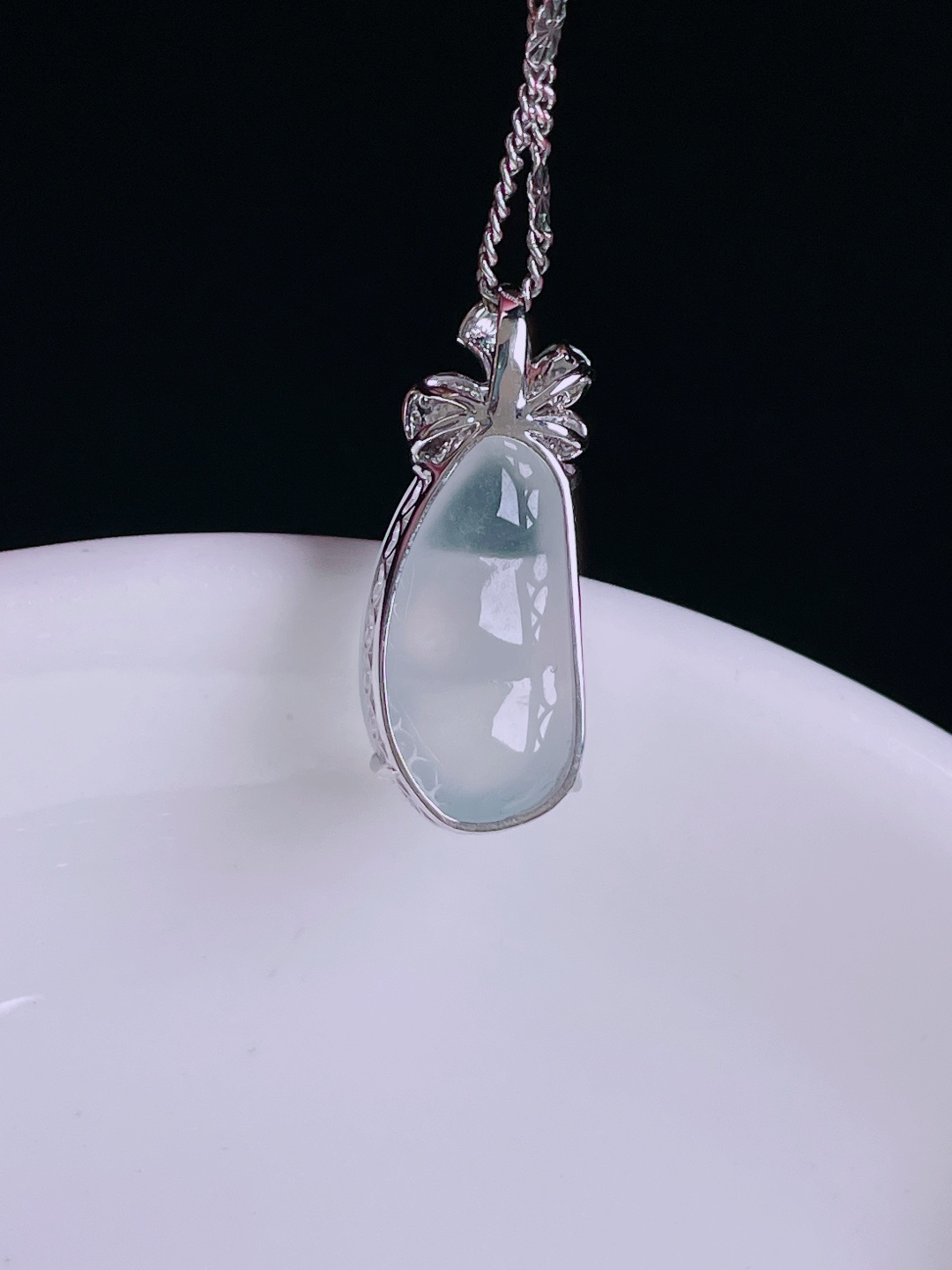 ️高冰福豆/豆子，老种起光，细底通透，尺寸：23/9.3/7裸石17.9/9.2/5mm0812