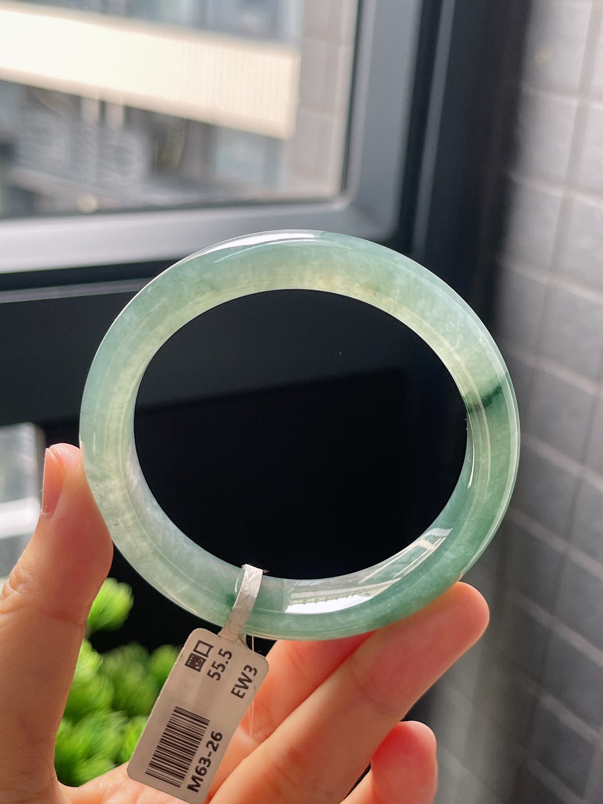 正圈55.8圈口，翡翠冰糯种绿色手镯