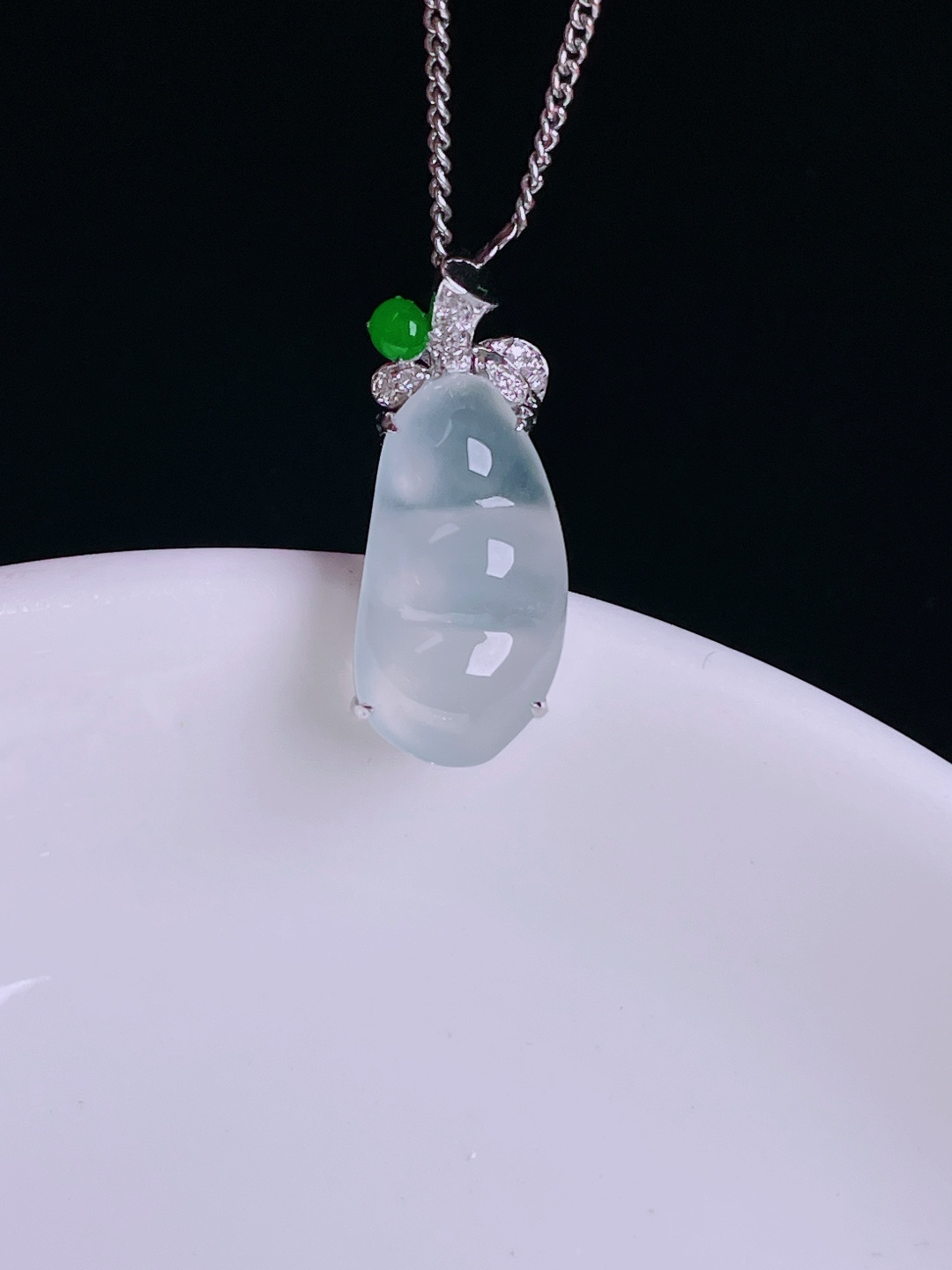 ️高冰福豆/豆子，老种起光，细底通透，尺寸：23/9.3/7裸石17.9/9.2/5mm0812