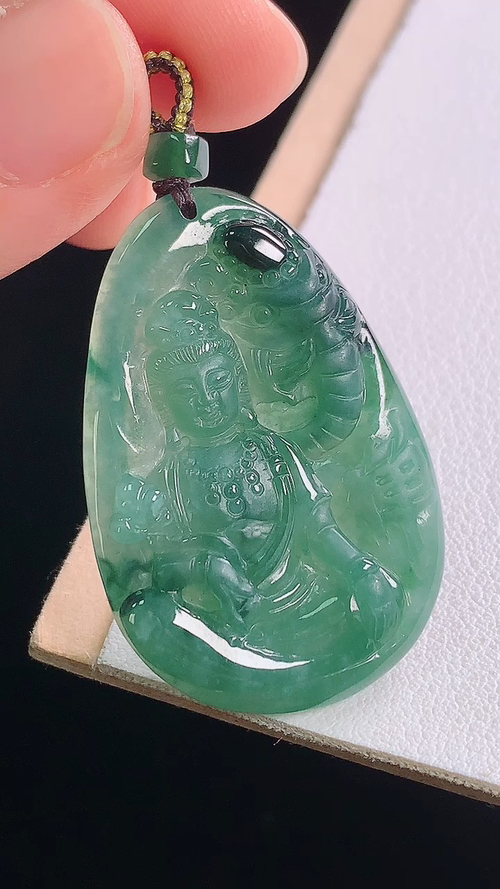 ️晴底飘花普贤菩萨，无裂，尺寸:36.0-24.0-4.5mm 9