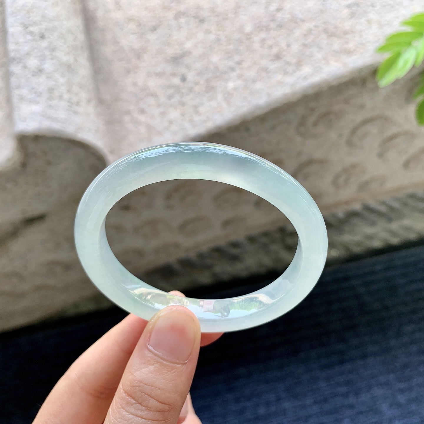 贵妃52 53，圈口53.5/45.5/9.4/7.5，编码C5081320，冰晴底，水润，种老，细腻，打灯有棉线