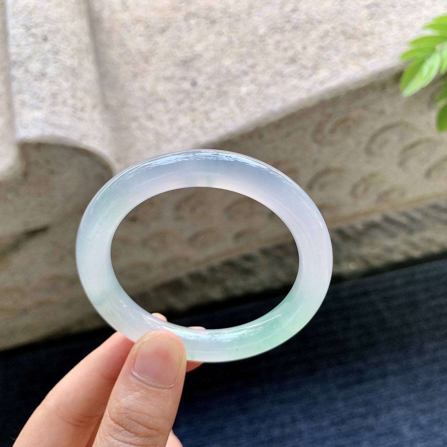 圆条49 50，圈口50.2/9/8.5，编码C11081311，冰糯春彩，清透，水润，种老，细腻，有纹线
