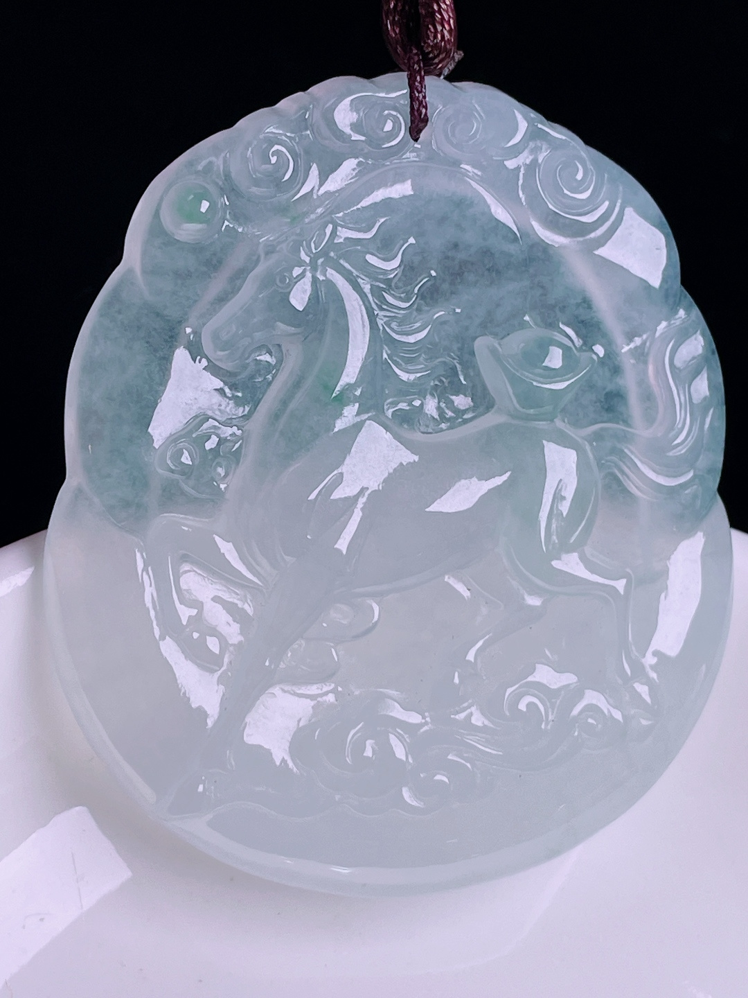 ️冰种马牌生肖马，老种起光，细底通透，尺寸：50.4/43.5/5.5mm0812