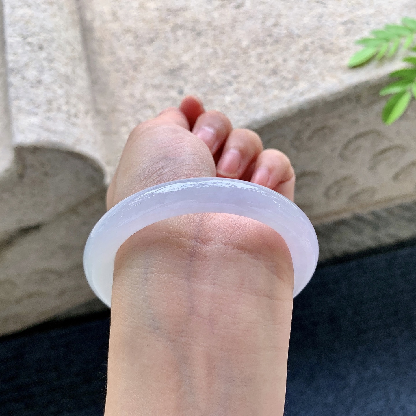 正圈52 53，圈口53.5/9/9，编码AD081415，糯冰粉紫，水润，种老，细腻，打灯有棉线