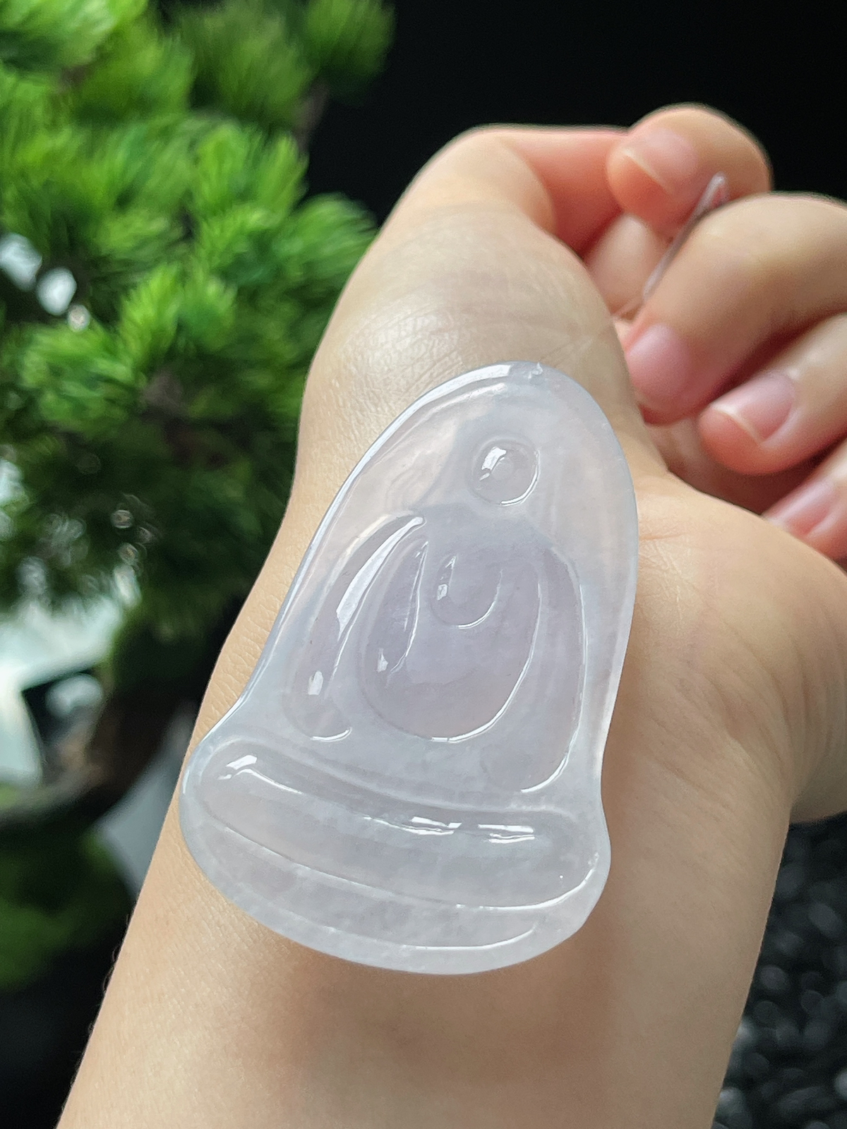 翡翠冰糯种白色观音吊坠
