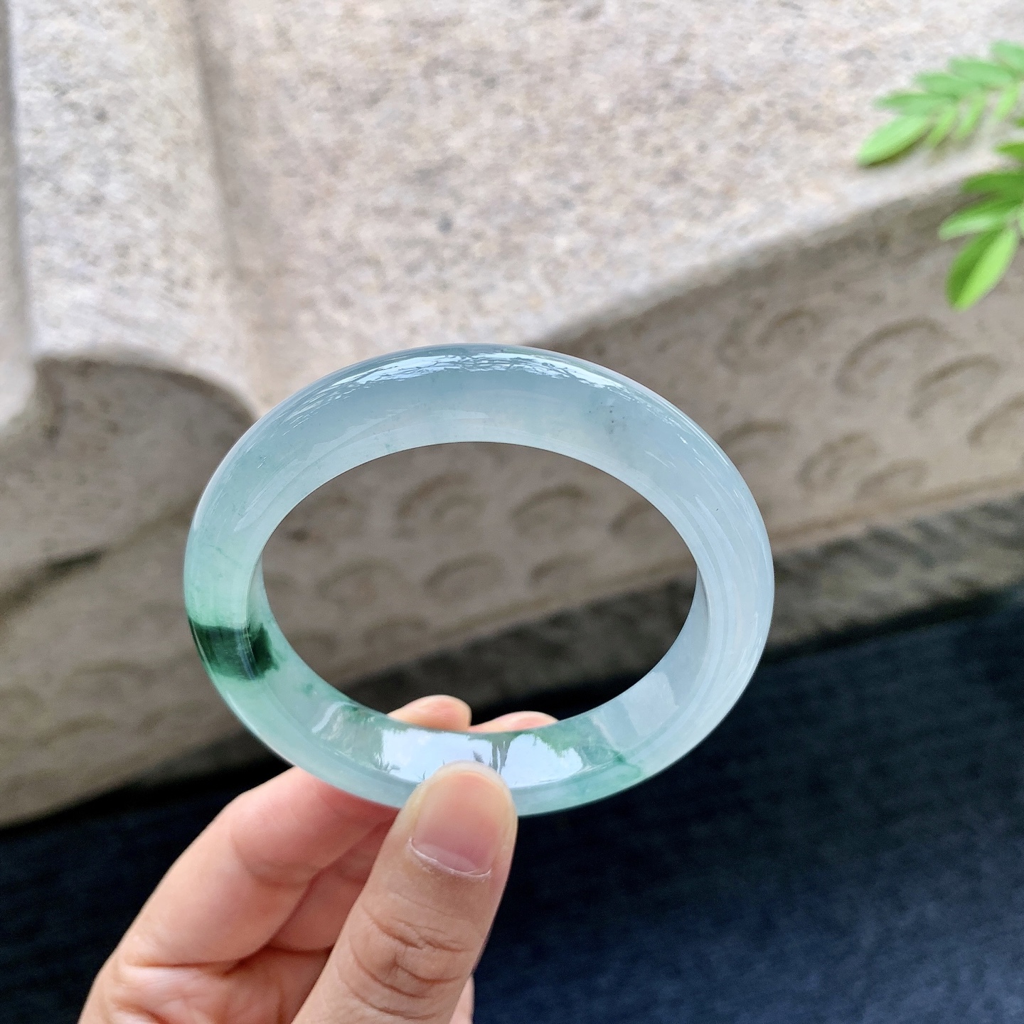 正圈53 54，圈口54/11.3/8.2，编码BA081454，冰糯飘花，清透，水润，种老，细腻，打灯有絮线