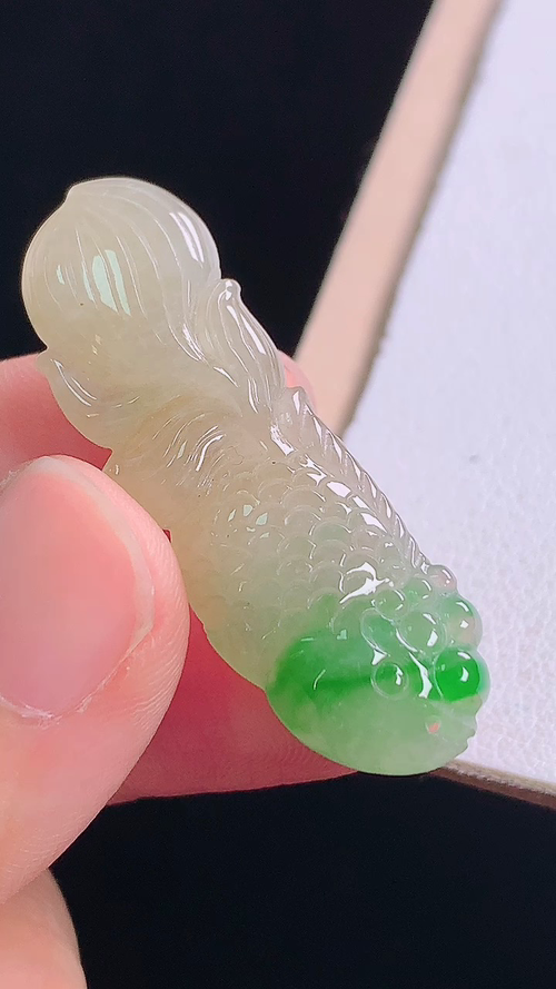 ️冰黄绿金鱼，无裂，尺寸:38.1-11.8-6.0mm 10