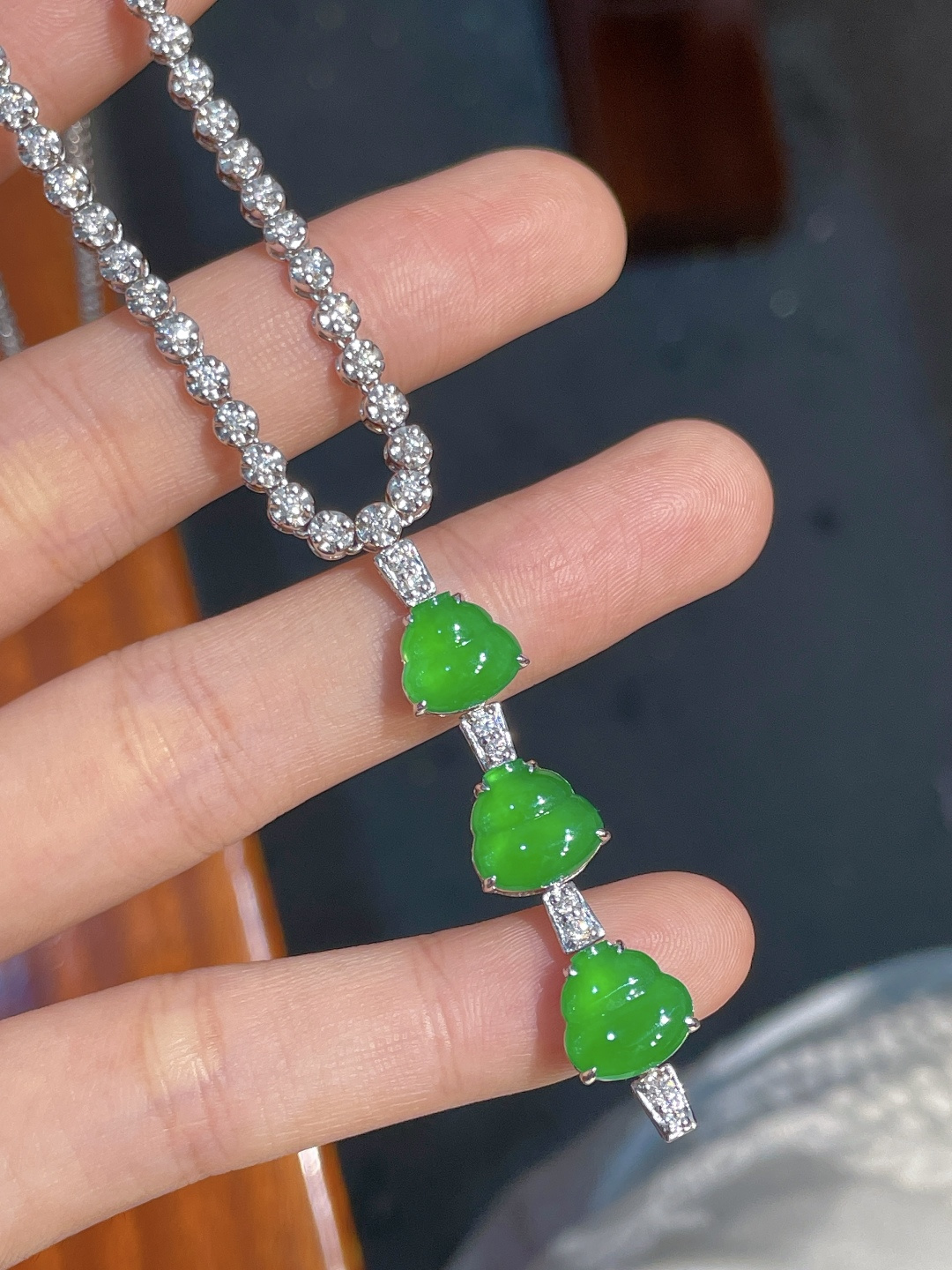 ️阳绿葫芦套链，18k金镶嵌，9-9.2-2