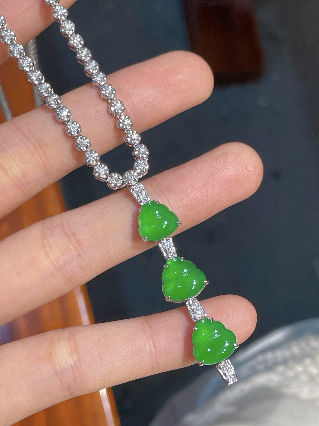 ️阳绿葫芦套链，18k金镶嵌，9-9.2-2