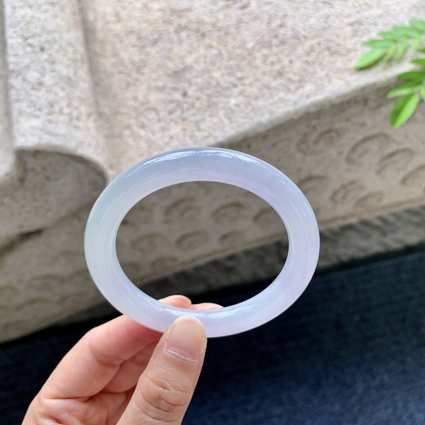 正圈52 53，圈口53.5/9/9，编码AD081415，糯冰粉紫，水润，种老，细腻，打灯有棉线