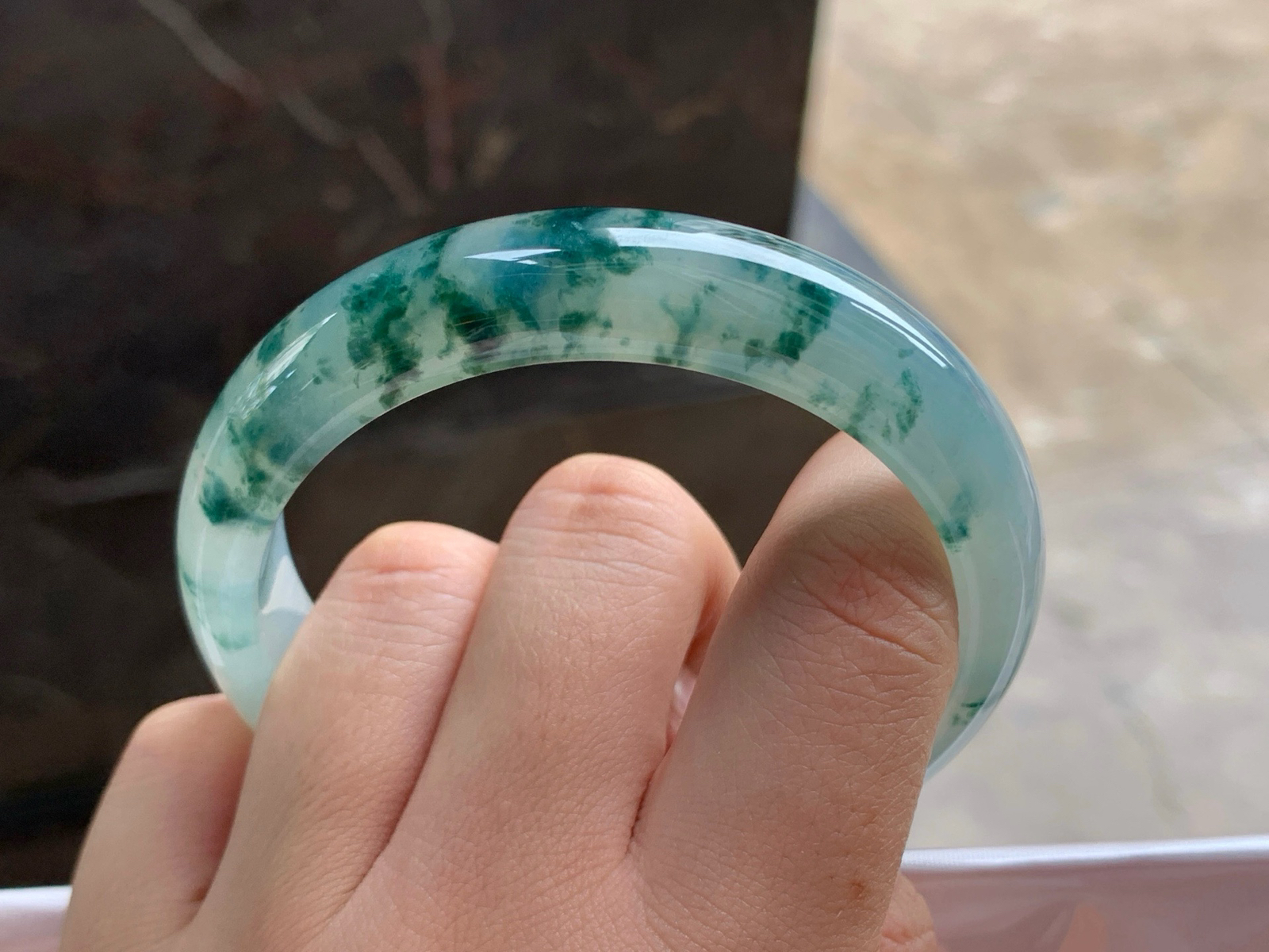 58-13.6-7.8
蓝花手镯^_^飘花灵韵