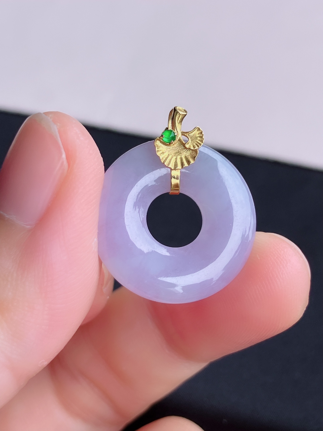 ️粉紫平安环，简约时尚，尺寸24.6/20.8/3.5/自然光实拍