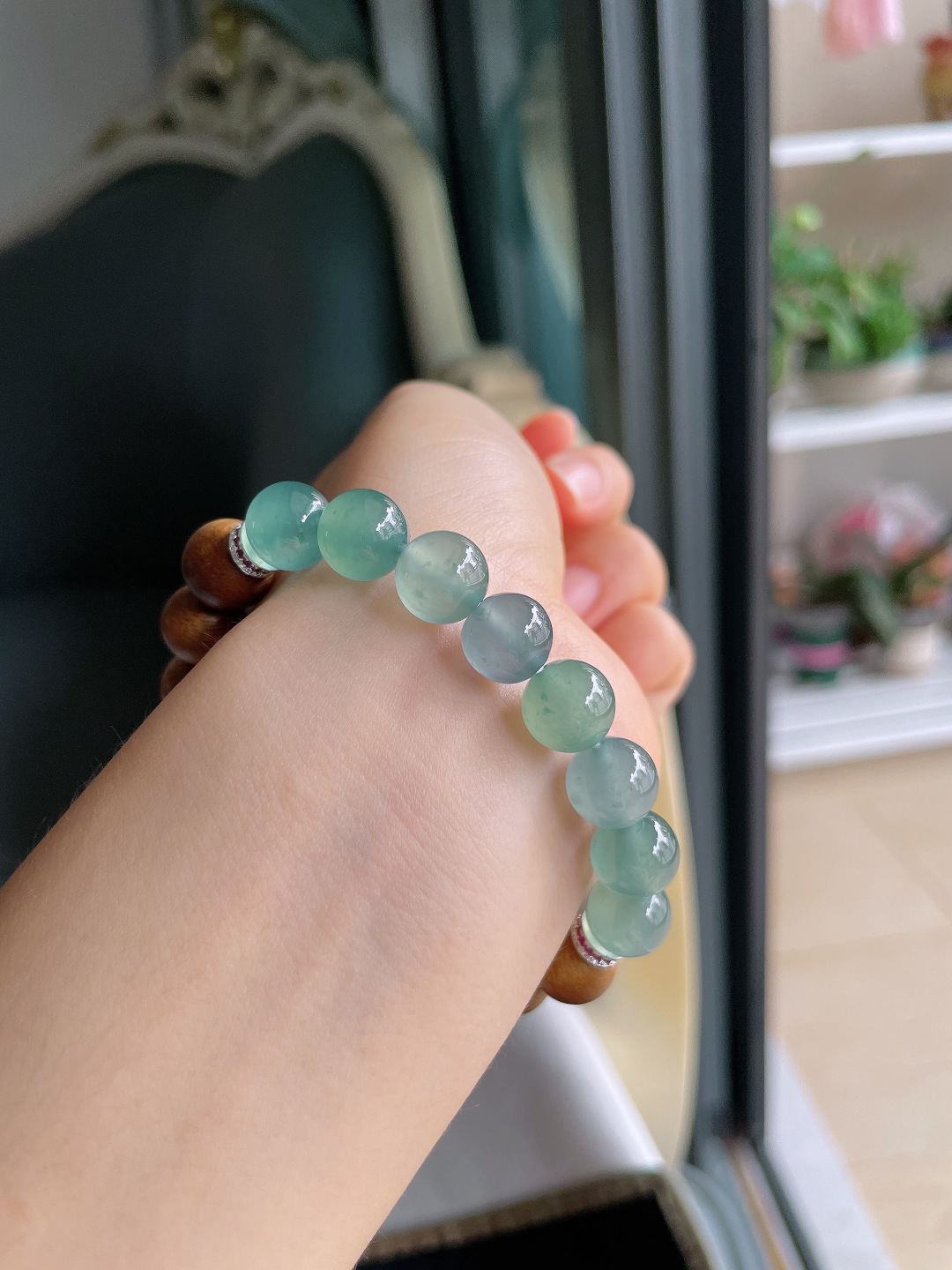 ️，天然翡翠A货，冰多宝搭配沉香木手串，尺寸：9.8mm。【编4374】