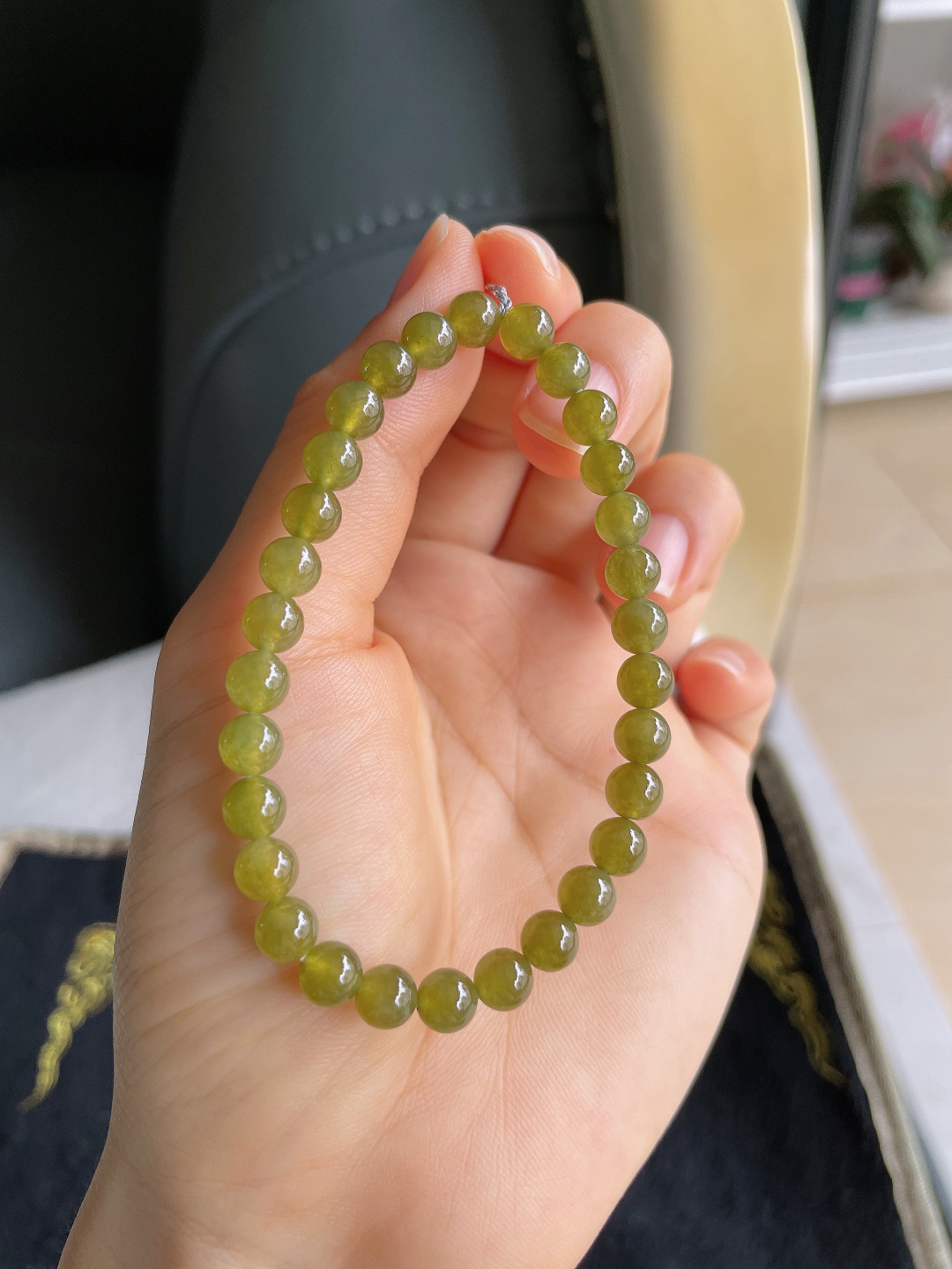 缅甸天然翡翠A货，冰种冰黄翡手串，尺寸：6mm。【编3371】