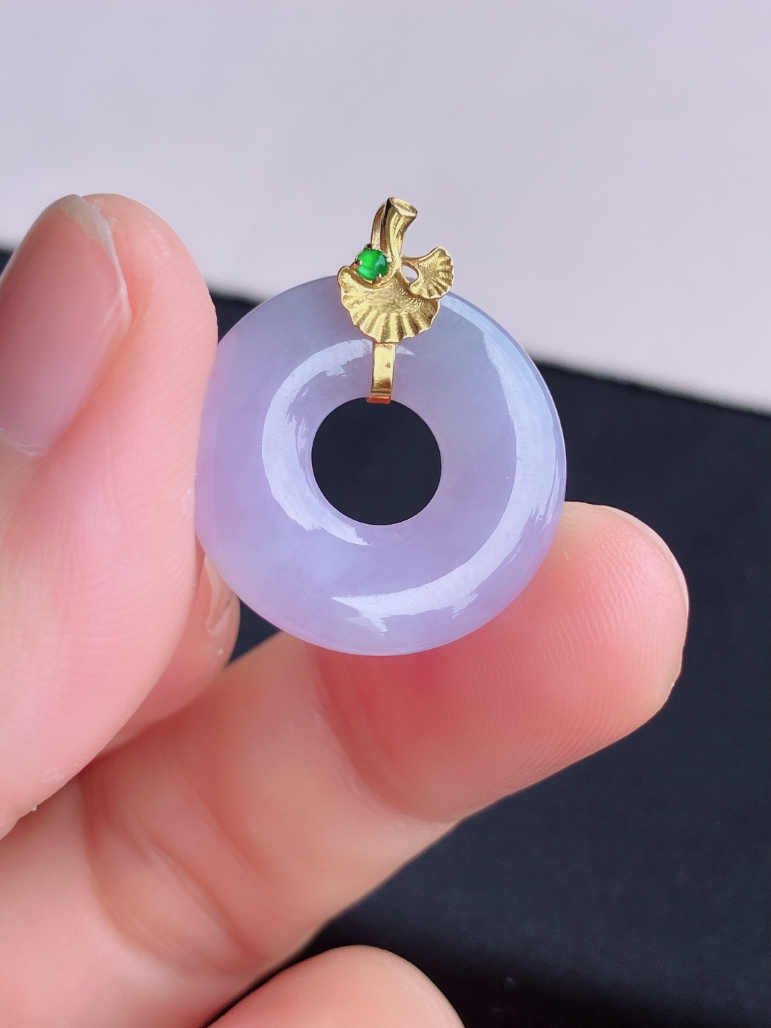 ️粉紫平安环，简约时尚，尺寸24.6/20.8/3.5/自然光实拍