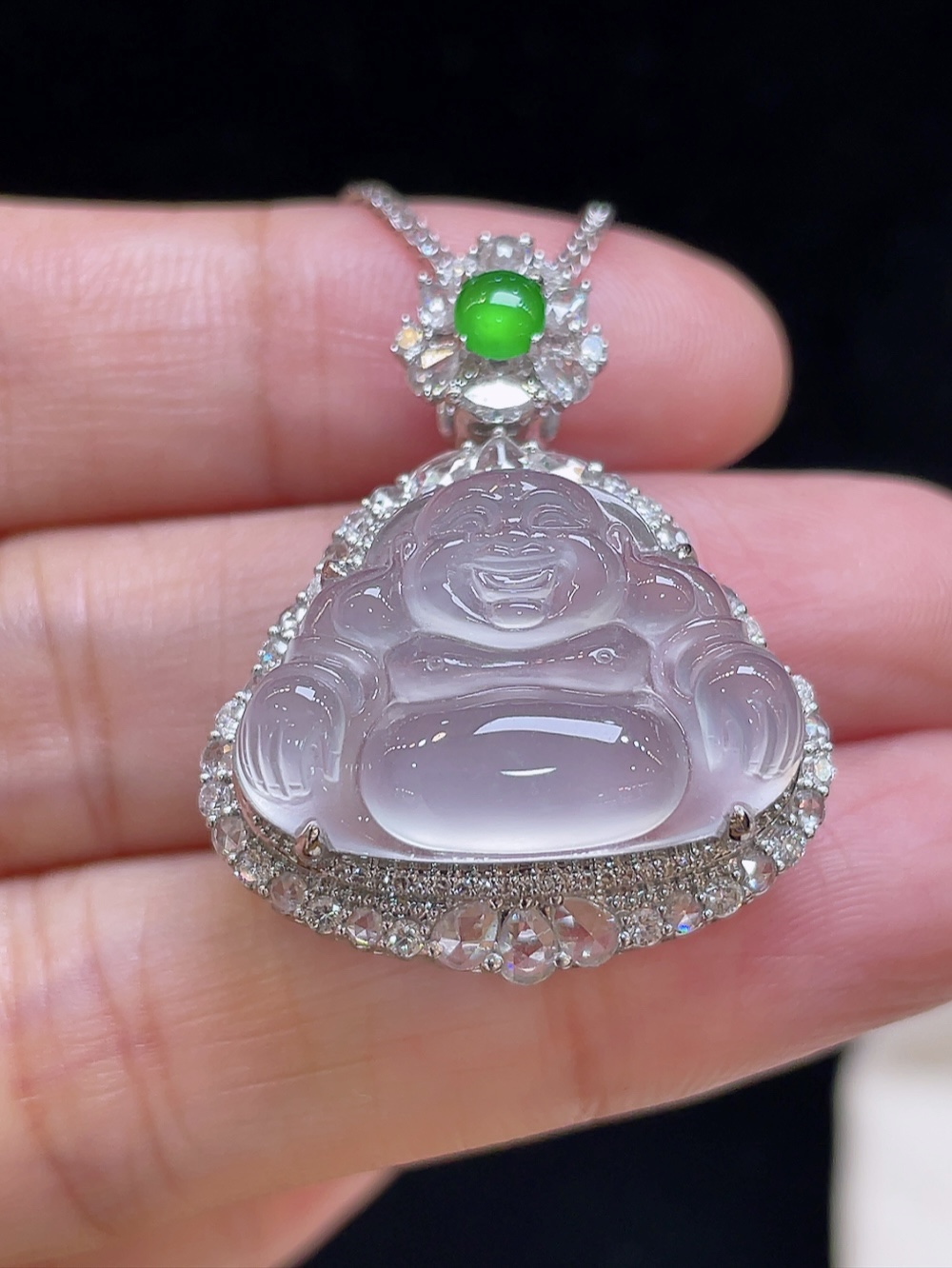 ️【冰种，佛】大件饱满，通透水润，玉质细腻，翠色鲜艳，18k金奢华钻石镶嵌️，21.4-14.9