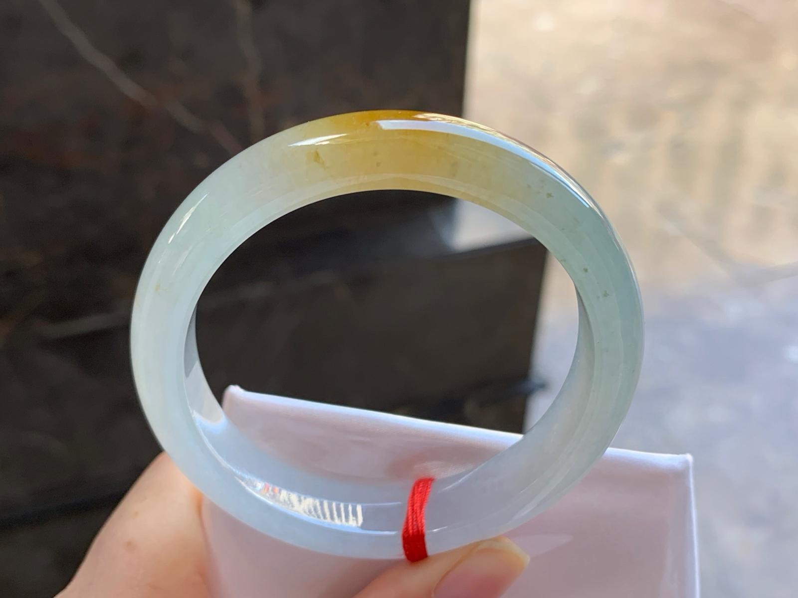 54-11.8-7.7
冰黄手镯^_^种水足 鲜艳