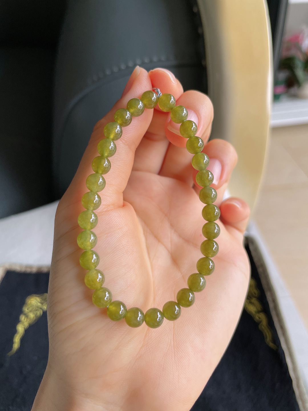 缅甸天然翡翠A货，冰种冰黄翡手串，尺寸：6mm。【编3371】