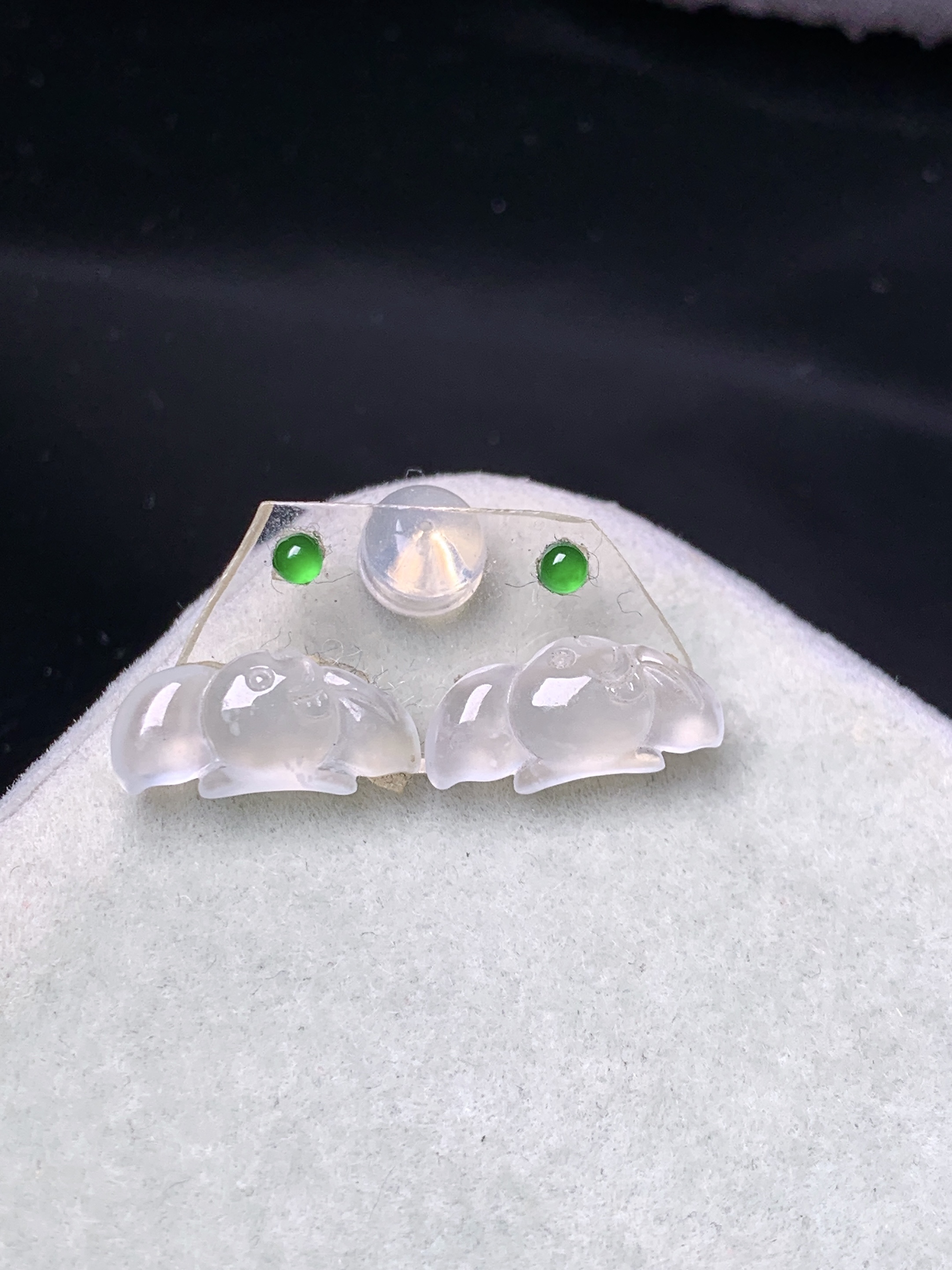 镶嵌款 冰种金鱼一对 玉质细腻 色泽艳丽清新 水润亮眼 整体尺寸5.8*12.5*3 2x