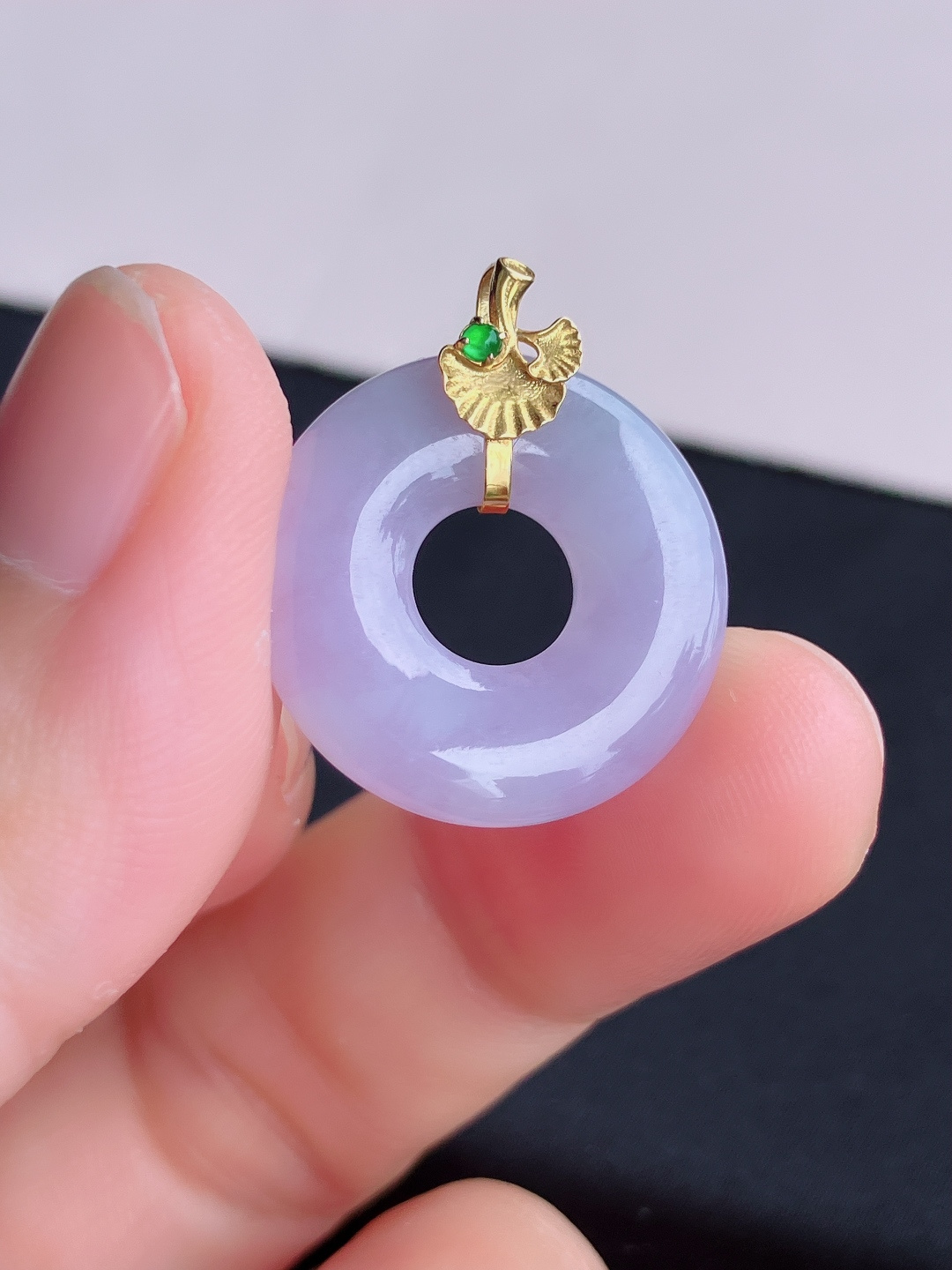 ️粉紫平安环，简约时尚，尺寸24.6/20.8/3.5/自然光实拍