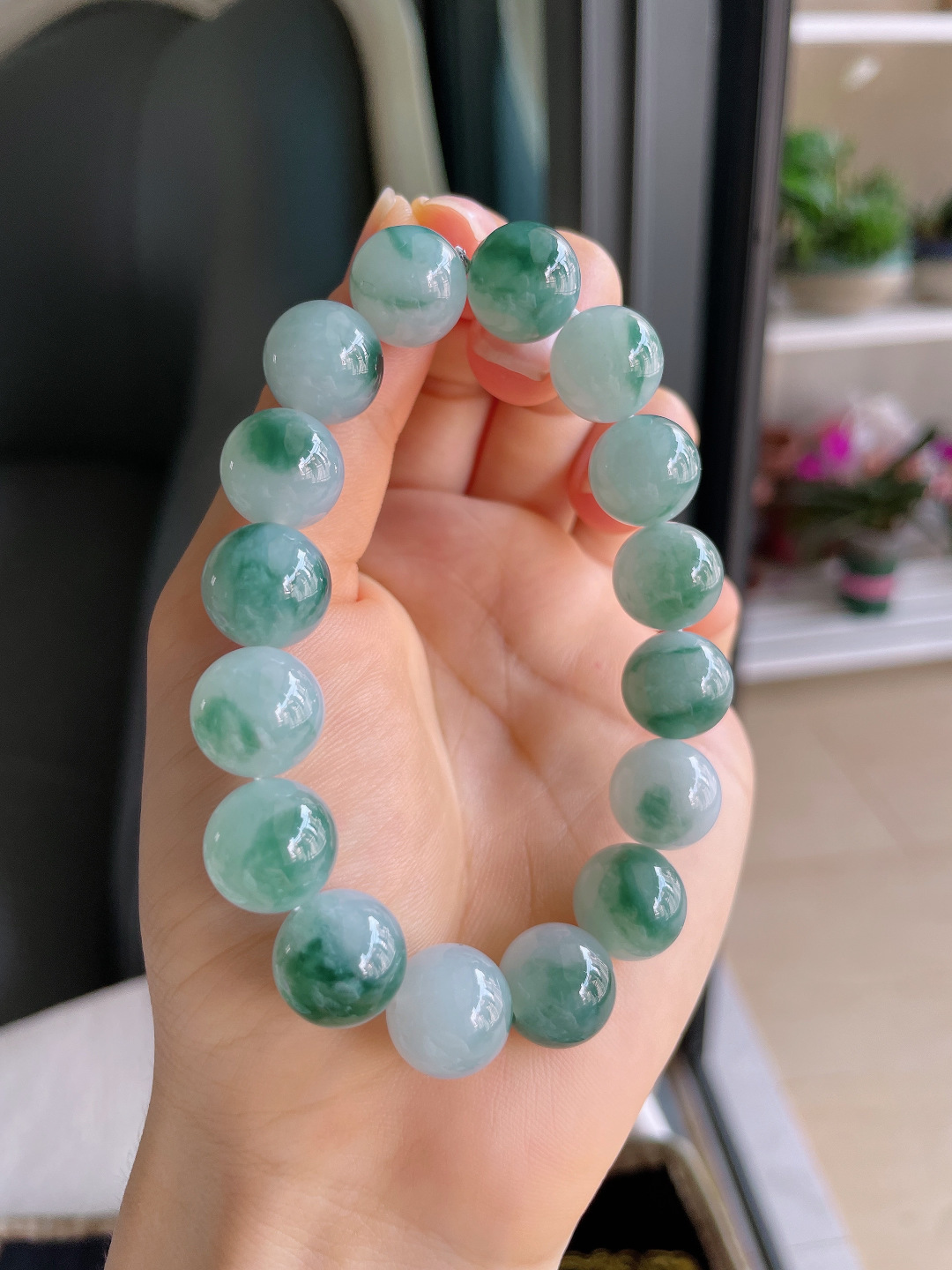 ️，天然翡翠A货，冰蓝水手串，尺寸：9.8mm。【编3687】