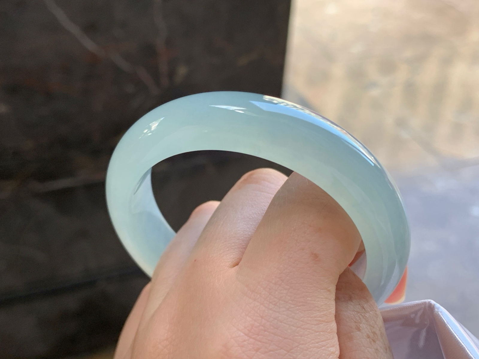 55.8-13.7-8.8
冰蓝手镯^_^清新
