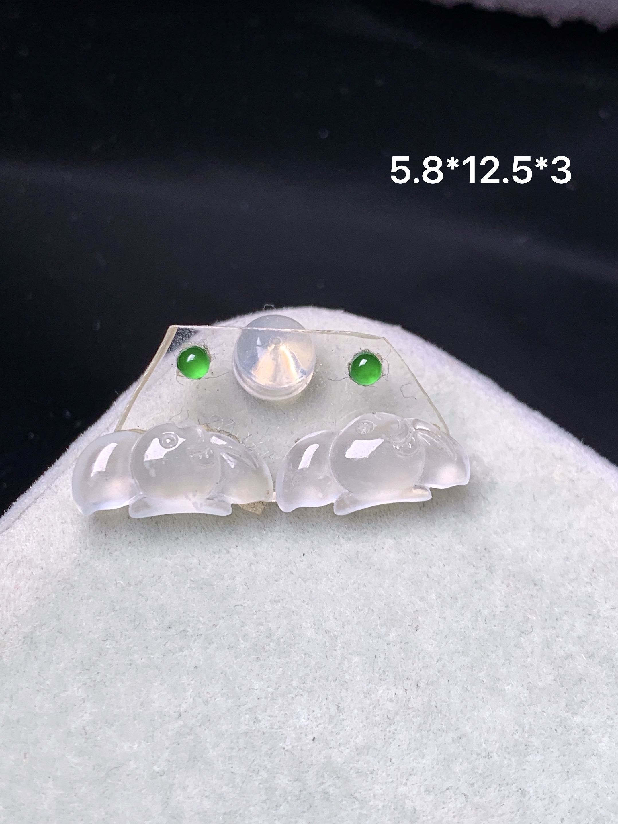 镶嵌款 冰种金鱼一对 玉质细腻 色泽艳丽清新 水润亮眼 整体尺寸5.8*12.5*3 2x