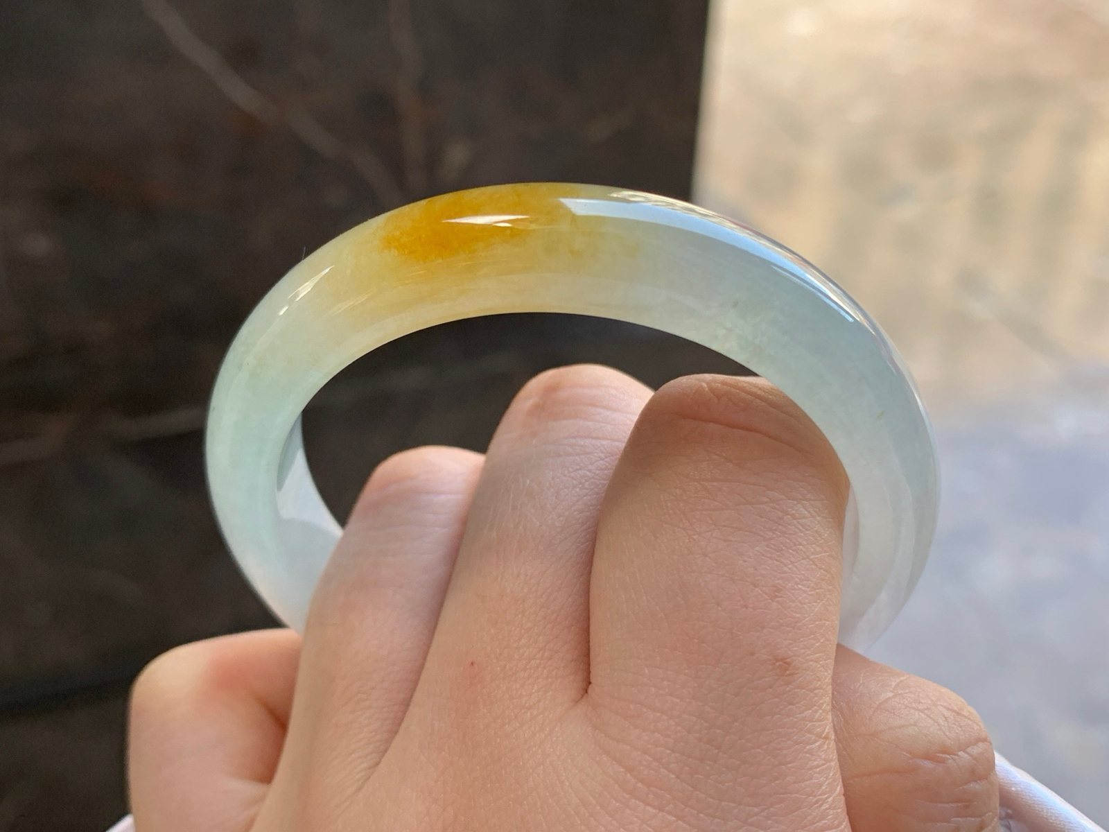54-11.8-7.7
冰黄手镯^_^种水足 鲜艳