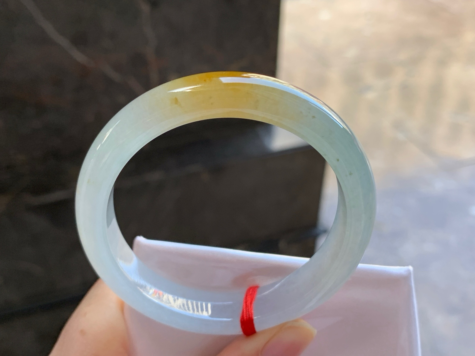 54-11.8-7.7
冰黄手镯^_^种水足 鲜艳