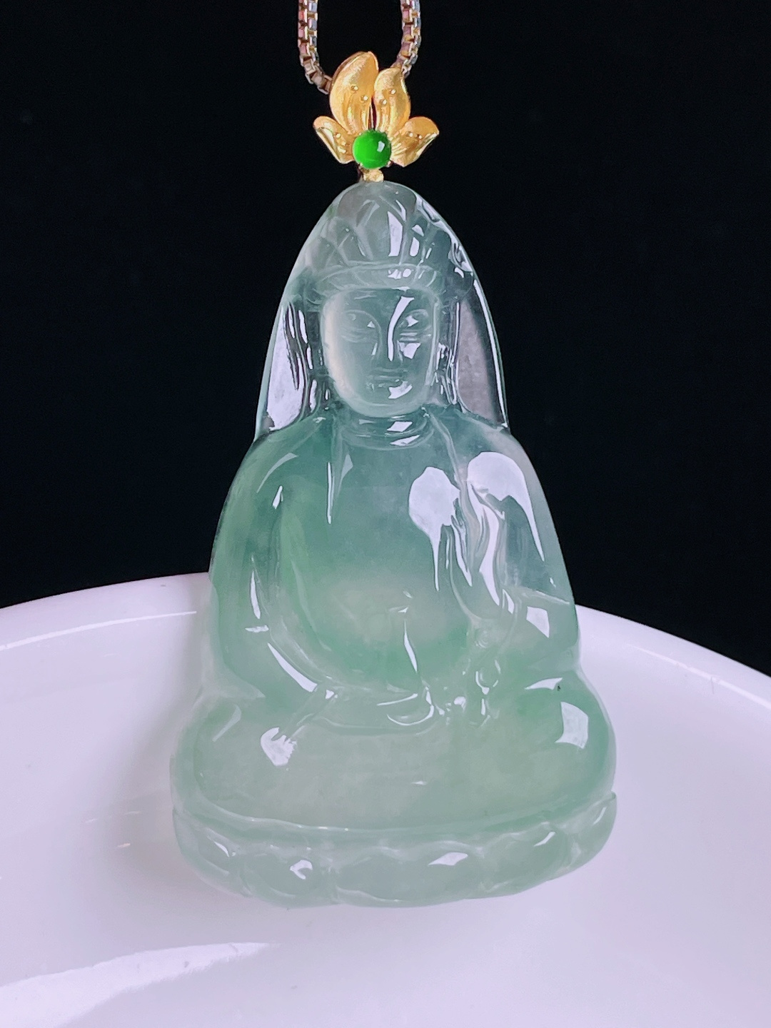 ️冰绿观音，老种起光，细底通透，尺寸：44.4裸石38/23.8/4.3mm0814