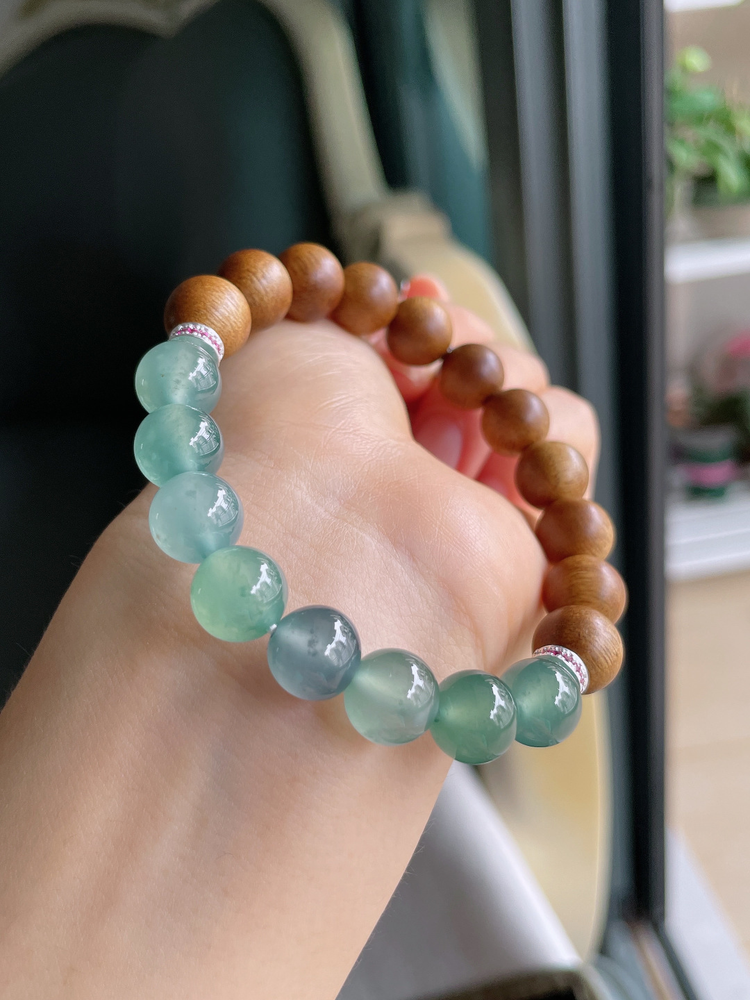 ️，天然翡翠A货，冰多宝搭配沉香木手串，尺寸：9.8mm。【编4374】