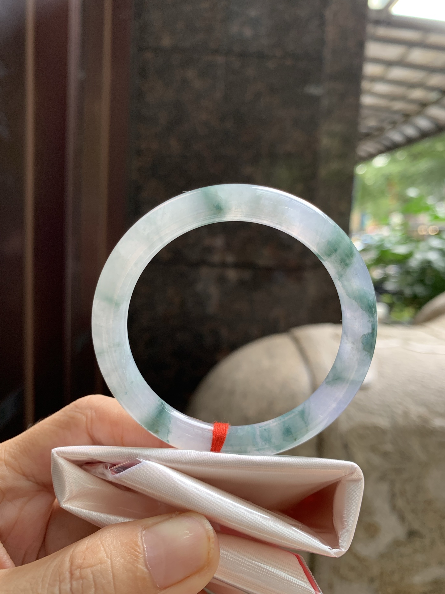 冰莫奈圆条,53.6-7.2-7.7,0814-001-3,打灯多处细纹