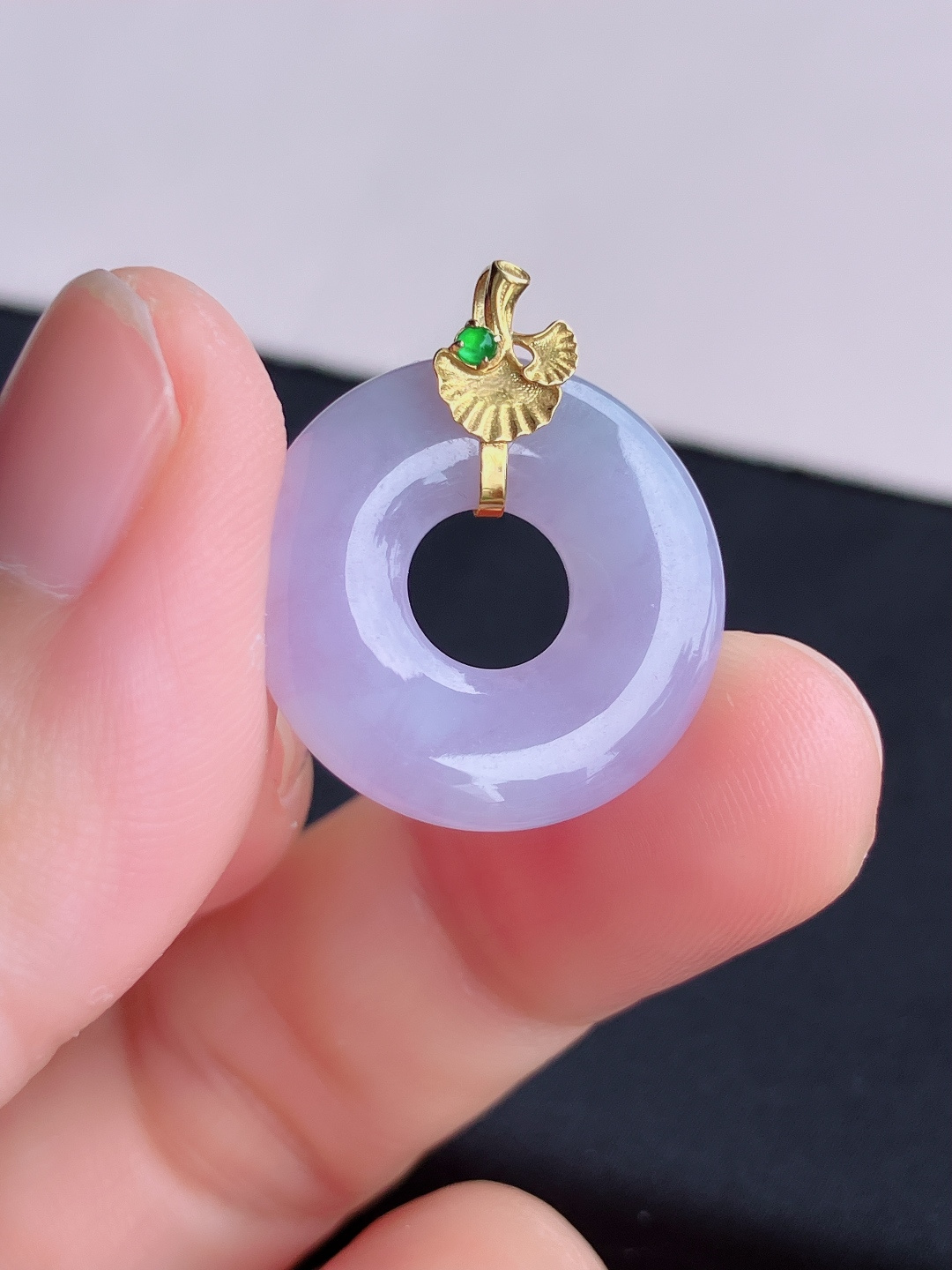 ️粉紫平安环，简约时尚，尺寸24.6/20.8/3.5/自然光实拍