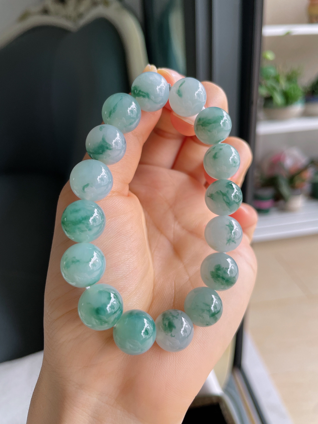 ️，缅甸天然翡翠A货，冰飘花手链，尺寸：12.5mm。【编3866】