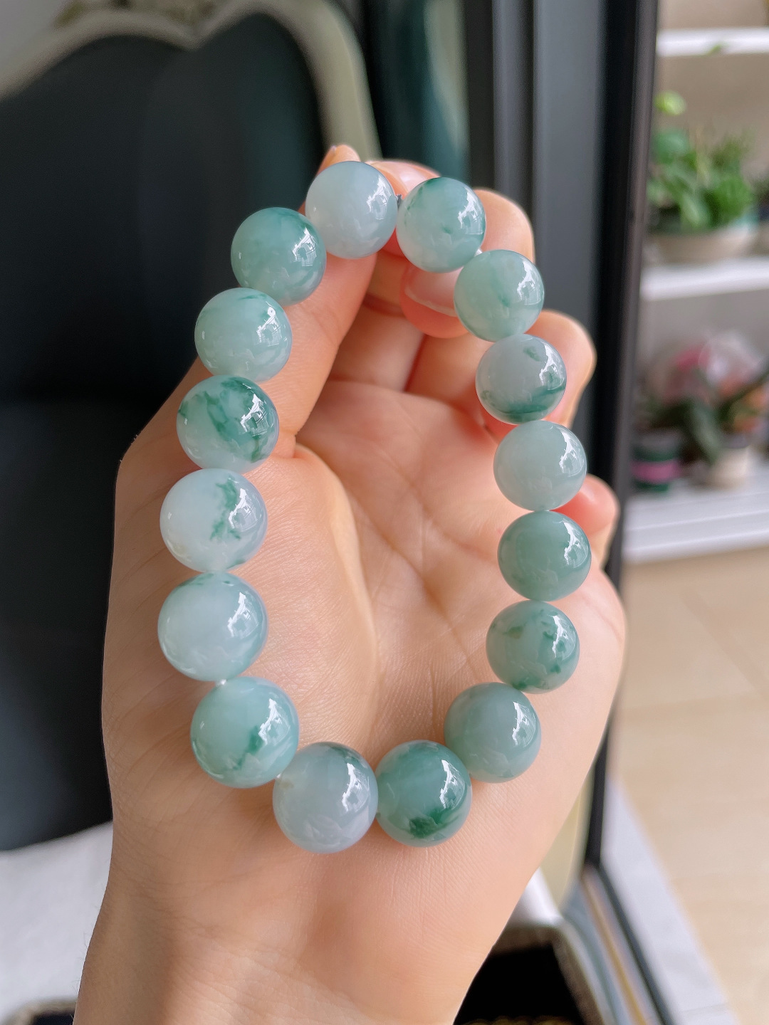 ️，缅甸天然翡翠A货，冰飘花手链，尺寸：12.5mm。【编3866】