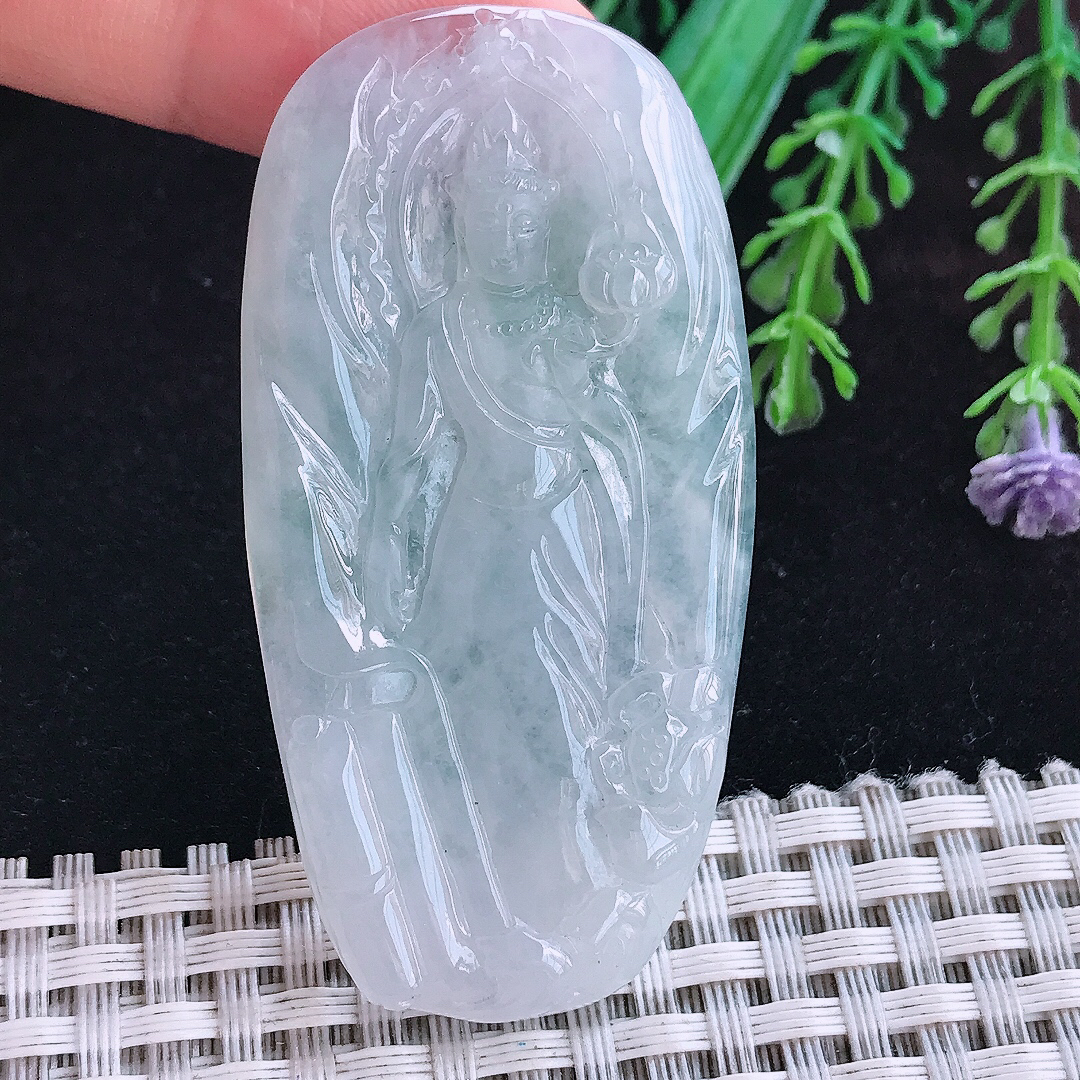 实拍A货翡翠60/30/4.5老坑冰润白月光赐福观音吊坠翡翠玉挂件