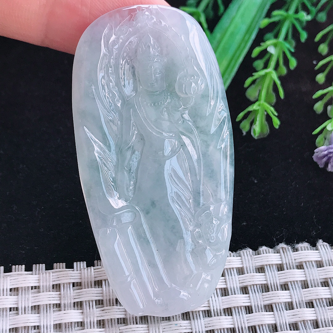 实拍A货翡翠60/30/4.5老坑冰润白月光赐福观音吊坠翡翠玉挂件